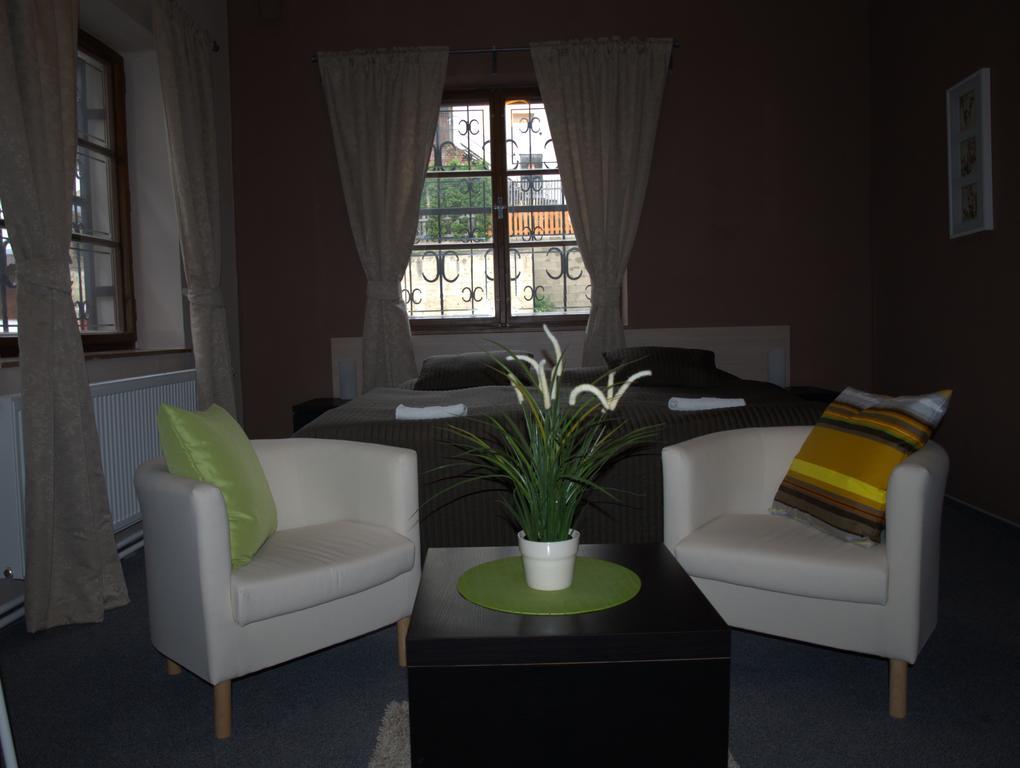 Hotel U Lva Bilina Phòng bức ảnh