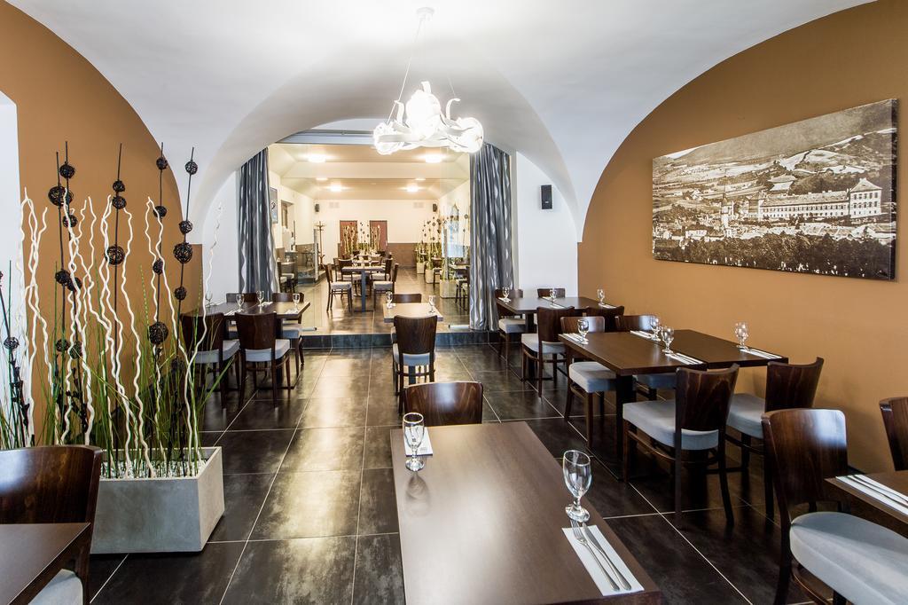 Hotel U Lva Bilina Ngoại thất bức ảnh